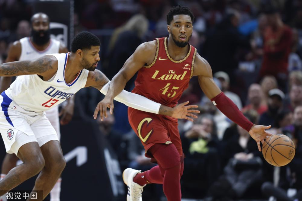 一跃成为了 一跃成为了